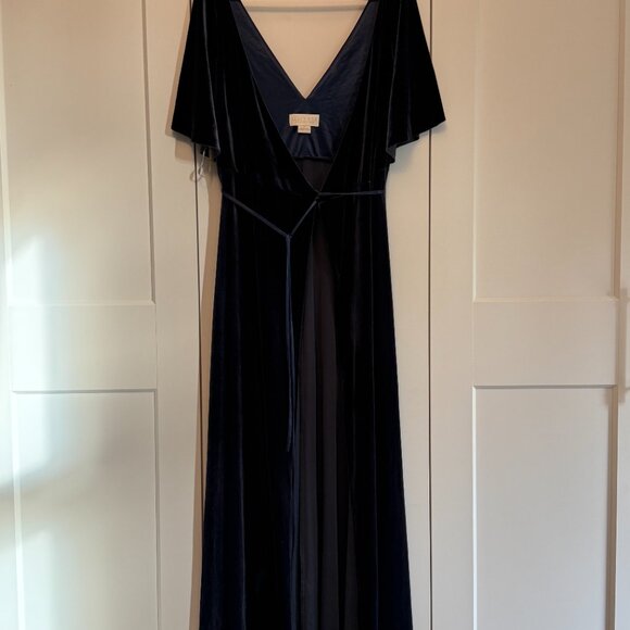 Jenny Yoo Inesse Velvet Gown in Navy Blue - Picture 3 of 3